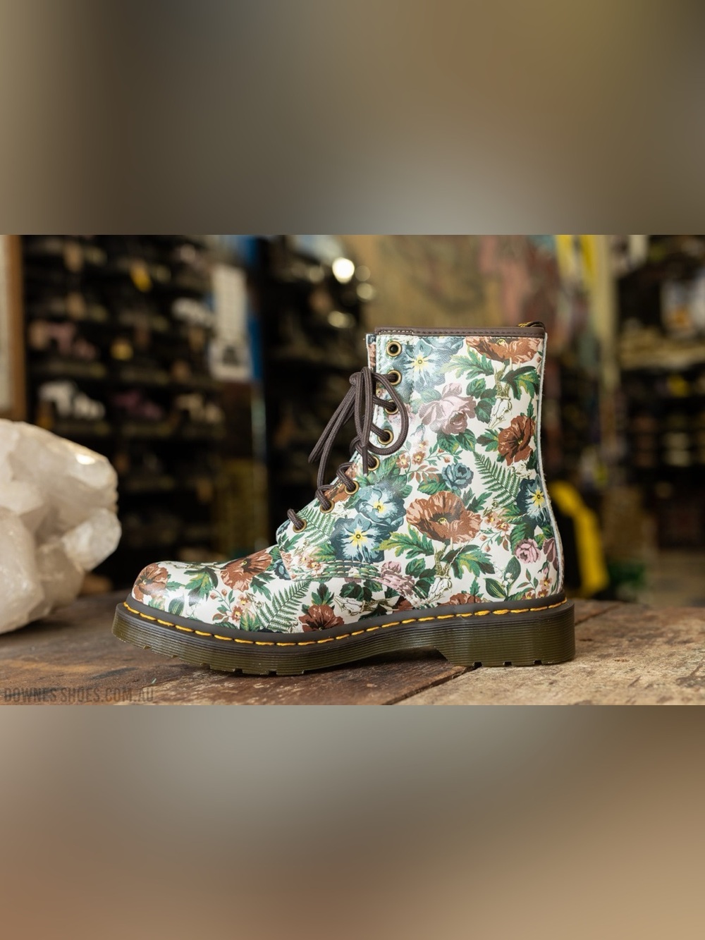 Dr. Martens English Garden 1460 Boots